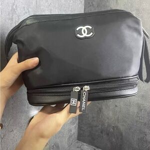 CHANEL Beauty Line Black Nylon Toiletry Cosmetics Bag GWP